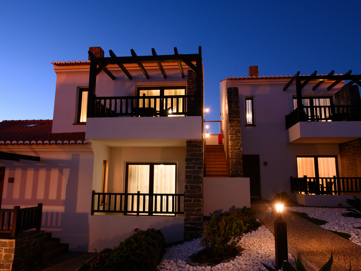 Exterior-03